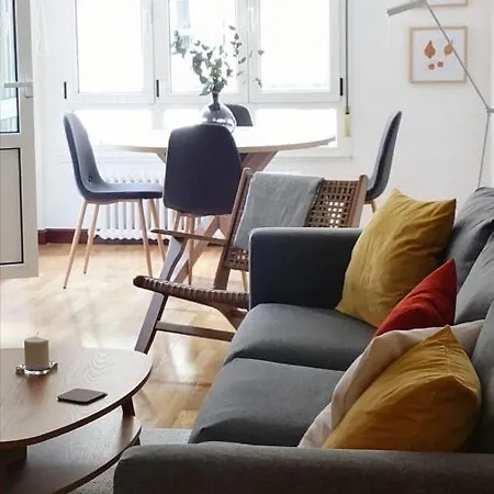 Casa Riera * En El Centro De Oviedo, Terraza, 2hab Овьедо